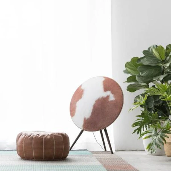 BeoPlay-BeoSound-A9-Cover-Cow-1.webp
